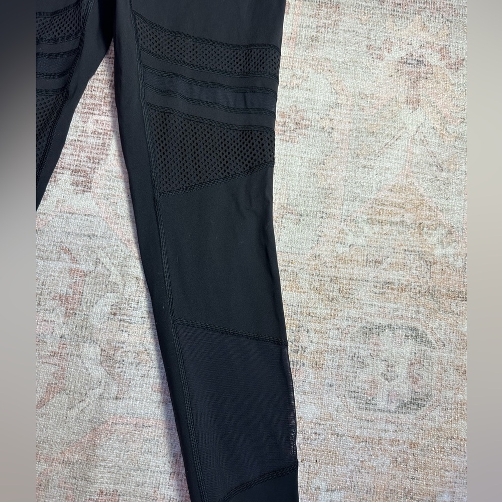 Lululemon Wunder Under Mix & Mesh Leggings - image 4